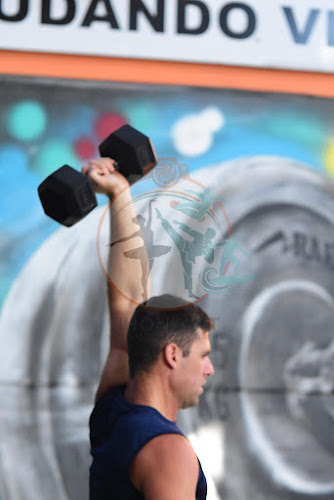 open crossfour 8 horas